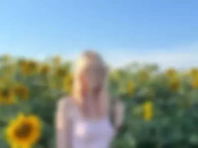 sunflower☀️✨ by Horny-Carusel