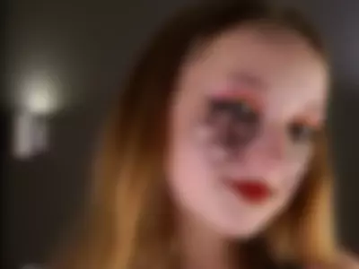Do you like my makeup? by DevonaHarn