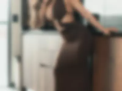 Satisface your desire with my figure by MaryLewis