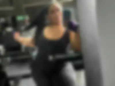 Working hard for a better body 🍑😋🥰 by - K Y A N A -