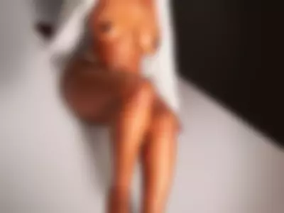 sexy ebony queen 🔥🔥 by AlisonTravis
