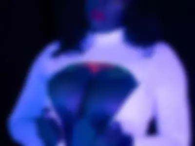 HOT GIRL ON NEON🥰 by Camille Bennet