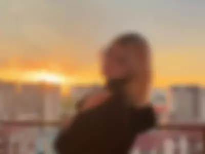 Sunset silk 🌅 by Emi