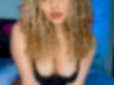 A sample of my perfection👑 by Curly Marshall