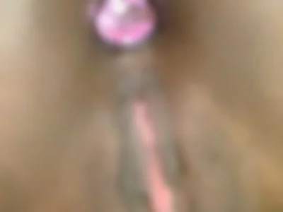 Desireee (desireee) XXX Porn Videos - Pink buttplug 💞