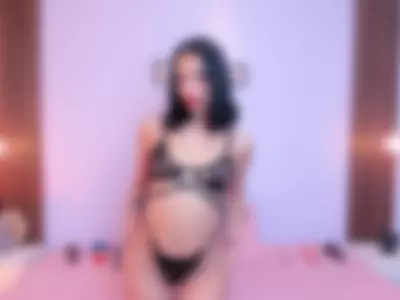 My big tits full of milk want to be sucked 🥵 by samantha eilish