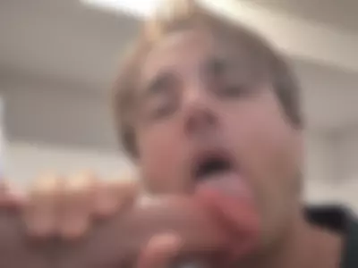 TomyBeeX hot sucking action by TomyBeeX