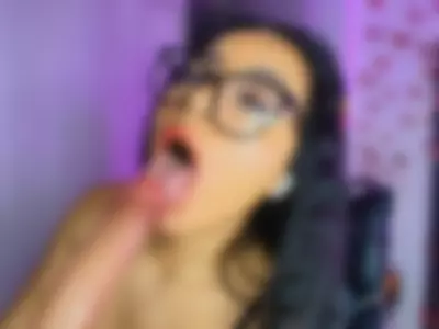 LAYLA  NAUGHTY  GIRL (Layla-nicols) - Your playful girl on Camsoda 
