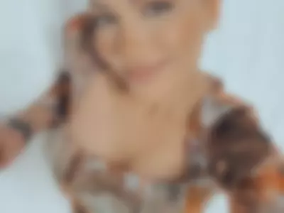 Sin Kiss X (Sinkissx) - free time on Camsoda 
