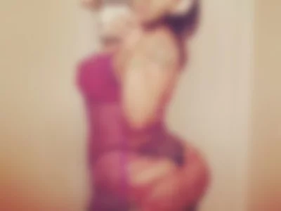 Phat ass by Curvy Stoner