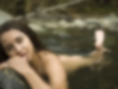 samantadirosse (samantadirosse) XXX Porn Videos - Naked in the river ♥