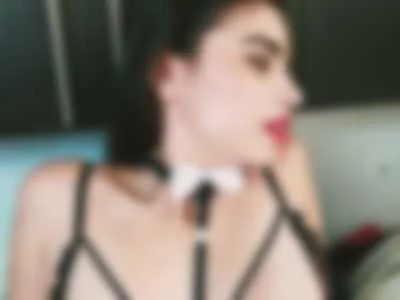 ⭐ Photos maid explicit and horny⭐  by caitlin-gomez