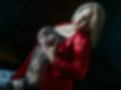 Red bathrobe by rebecca-f