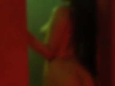 shanonduque (shanonduque) XXX Porn Videos - A Nasty Shower