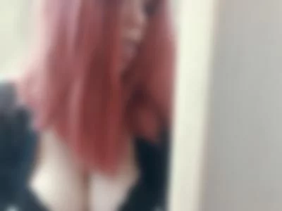 iamlilly (iamlilly) XXX Porn Videos - snaps with pink hair
