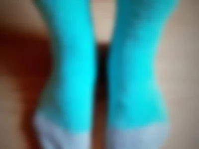 Squirting on the floor /Green socks by CurlyCherry