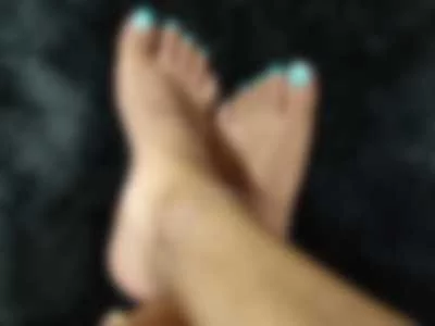 My sexy feet by brandilopez