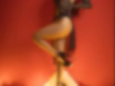 horny latina by Dannie Smith