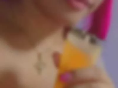 debora-buchanan (debora-buchanan) XXX Porn Videos - Invite me to a drink I'll give you a pic
