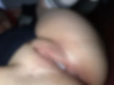 Milf pussy filled with cum by Bigtittygoth76