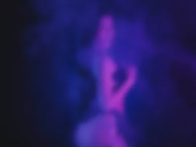 Smoke and Neon by sarah-millerr