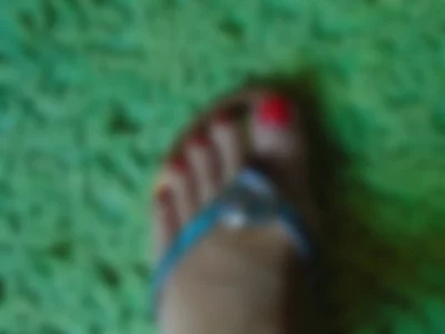 Flip flops by Genuine Woman