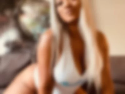 Sinnamon-Love (sinnamon-love) XXX Porn Videos - Topless in a White Cam Soda Bodysuit