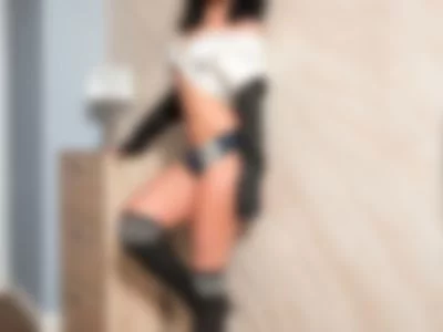 TiffanyJoy (tiffanyjoy) XXX Porn Videos - Pose like a perfectionist with Ranya