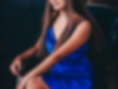 CosmoBella (cosmobella) XXX Porn Videos - Blue dress 😍
