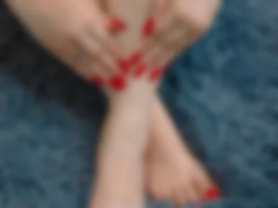 ameliadiazz (ameliadiazz) XXX Porn Videos - Red nails