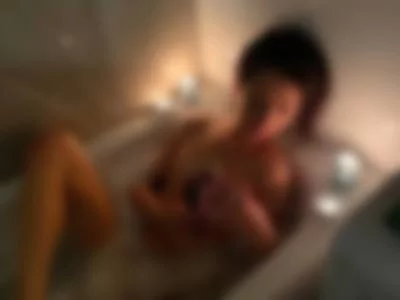Ammy (ammyadamss) XXX Porn Videos - Evening in my bath