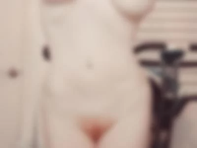 Zvana Valkyria Onatopp (zvana) XXX Porn Videos - Rare fully nude pic of me