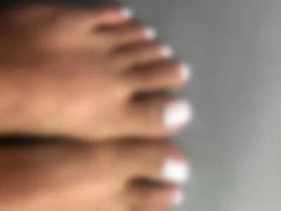 Sexy feet by JASSMIINEE