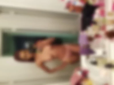 1st titty pic by barbiedoll1
