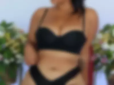 Sara (sscarleth-1) XXX Porn Videos - modeling my sexy body in lingerie
