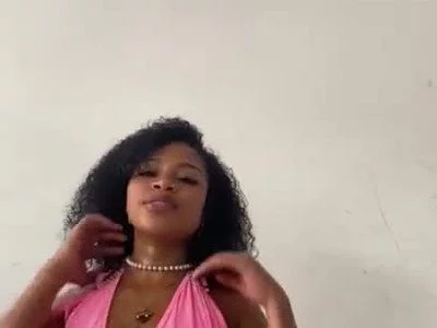 Sharronkeys - Twerk on Camsoda 