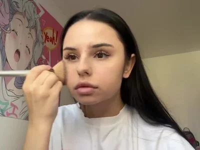 Daily routine with make up by Jenn-Young