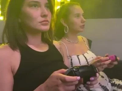Monica and Tina in Hookah by Juicy-Strawberry