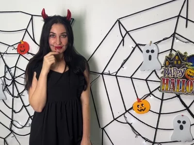 JuliaQueenn (juliaqueenn) XXX Porn Videos - Halloween