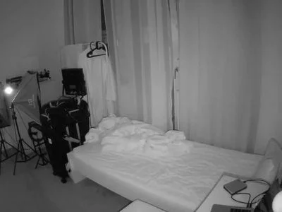 Voyeurcam short clip from voyeurcam-julmodels-reallife-3 recorded at November 22, 2023, 9:39 by voyeur-house