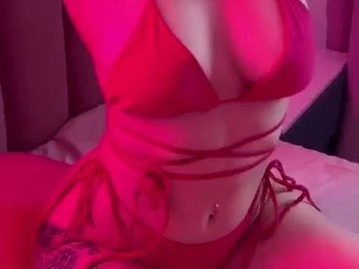 KristenCurry (kristencurry) XXX Porn Videos - blonde in pink swimsuit