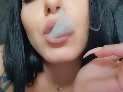 IzabellNoir (izabellnoir) XXX Porn Videos - For smoke lovers
