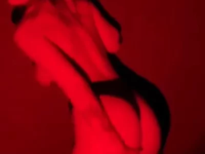 Betany (Betany-foks) - fell in love with red on Camsoda 