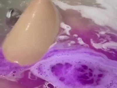 Eva (eva-ginger) XXX Porn Videos - relaxation in the bath