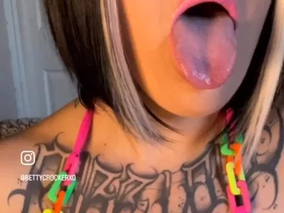 camdoll 4 u (Cammslut4u) - Me 👅🩷🍑💦😺 on Camsoda 