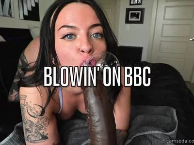 MARGO MAC (lexxxdrive) XXX Porn Videos - BLOWIN' ON BBC
