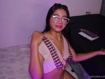 Katy-rogers - student girl riding dildo on Camsoda 