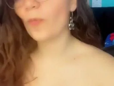 Bulma-hot - Playing with my videos on Camsoda 