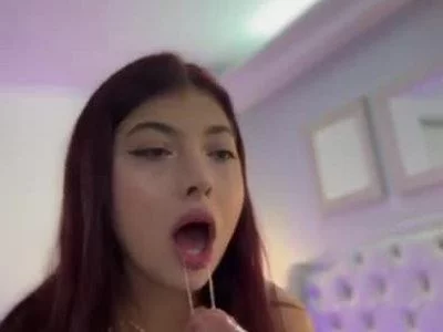 Dani Rouge (cheerrybomb) XXX Porn Videos - SLOOPY BJ AND TITSJOB IN THE MIRROR 🥵