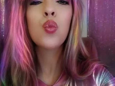 Cammi Cams (cammicams) XXX Porn Videos - Kiss Me